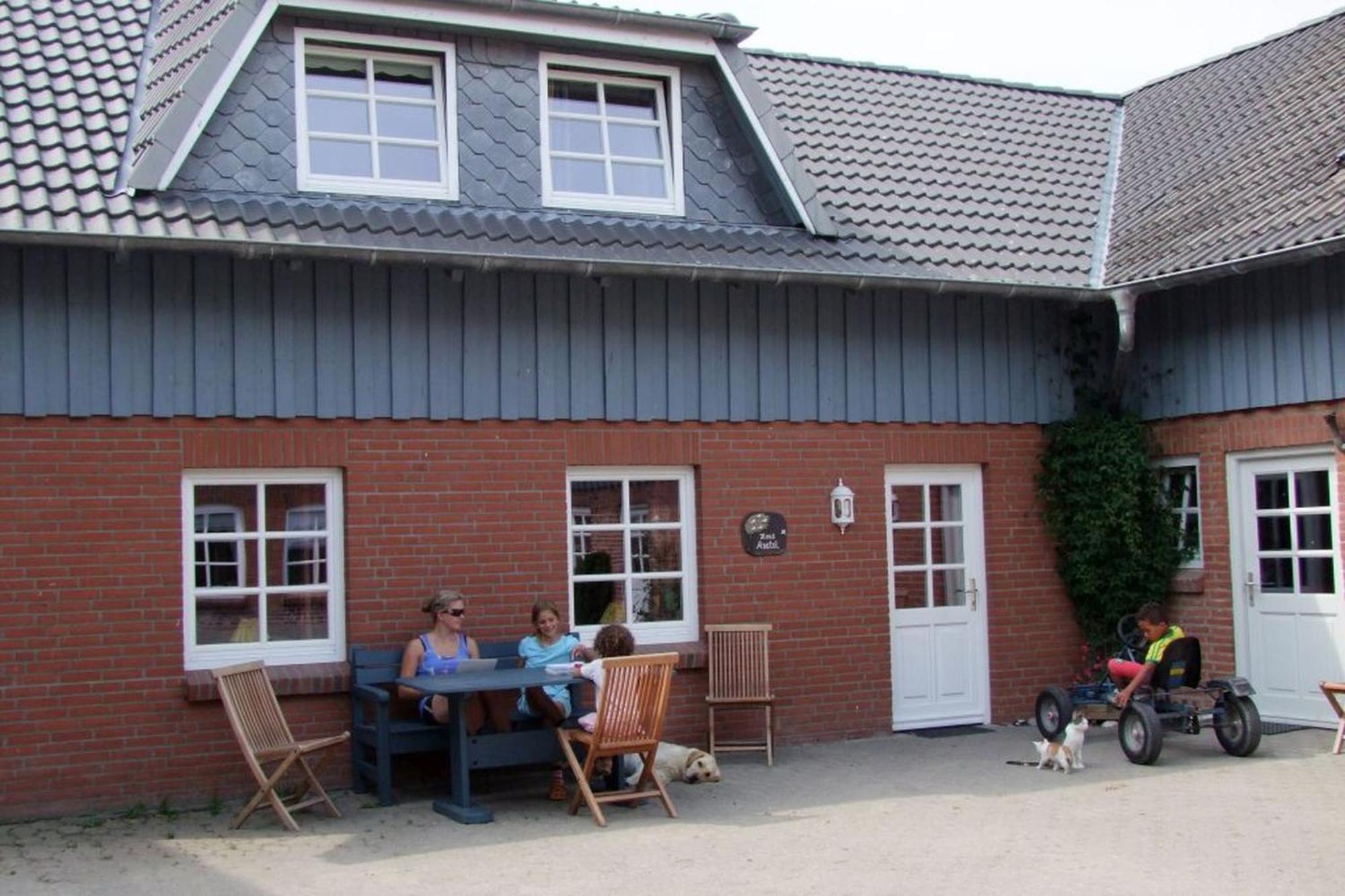 Ferienwohnungen Auf Dem Ferienhof Sell Stoltebull Ngoại thất bức ảnh