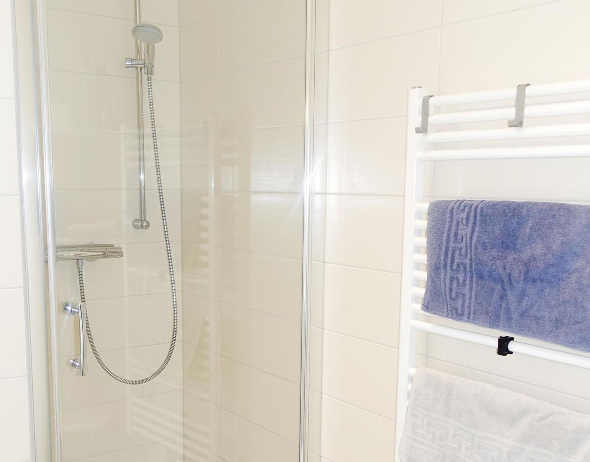 Ferienwohnungen Auf Dem Ferienhof Sell Stoltebull Phòng bức ảnh